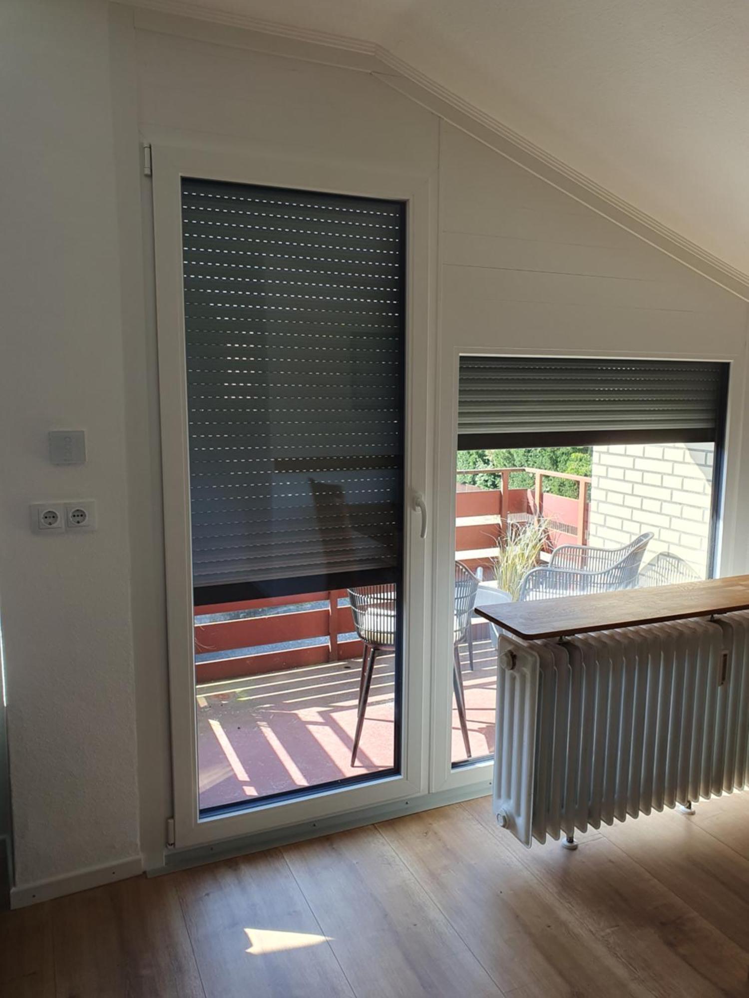 --Renoviert-- Ruhige 1-Zimmer Einliegerwohnung Mit Kueche Und Bad In Grossburgwedel Buitenkant foto